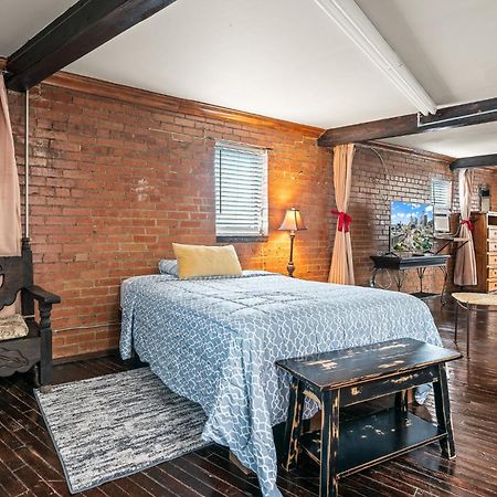 Dallas Farmers Market Apartment, Just Right In Downtown Dallas Tx Perfect Place Eksteriør billede