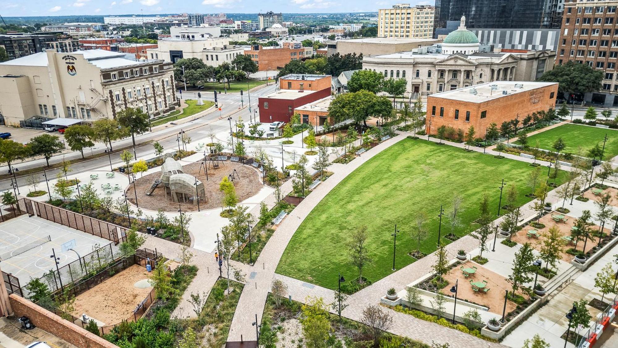 Dallas Farmers Market Apartment, Just Right In Downtown Dallas Tx Perfect Place Eksteriør billede